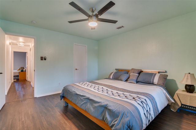 1014 Bainbridge Lane, Forney, TX 75126