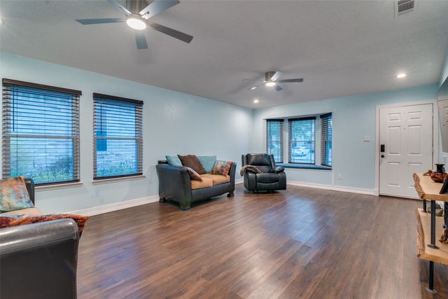 1014 Bainbridge Lane, Forney, TX 75126