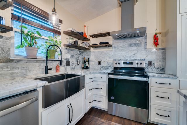 1014 Bainbridge Lane, Forney, TX 75126