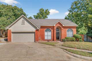 4282 Hearthside Drive, Grapevine, TX 76051