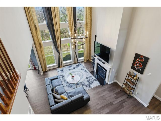 5013 Corisande Woods Drive, Fenton, MO 63026