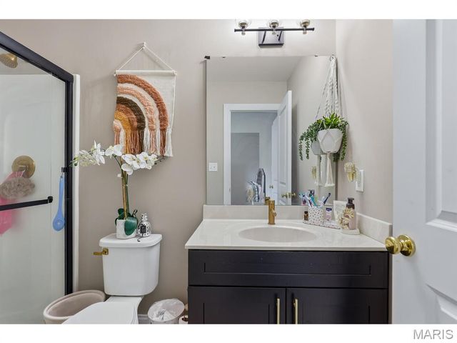 5013 Corisande Woods Drive, Fenton, MO 63026