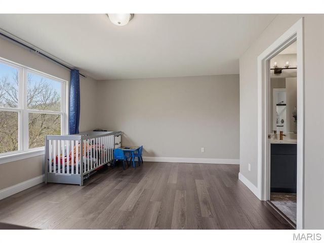 5013 Corisande Woods Drive, Fenton, MO 63026