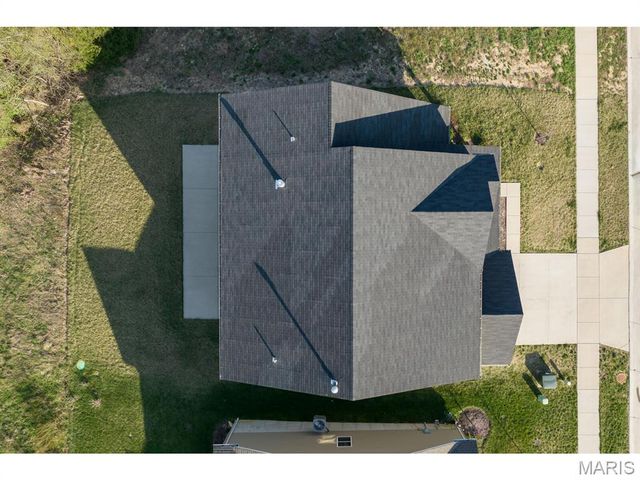 5013 Corisande Woods Drive, Fenton, MO 63026