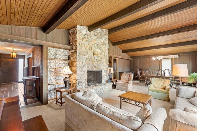 557 U.S. 75 Highway, Yates Center, KS 66783