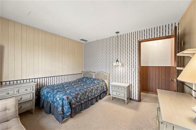 557 U.S. 75 Highway, Yates Center, KS 66783