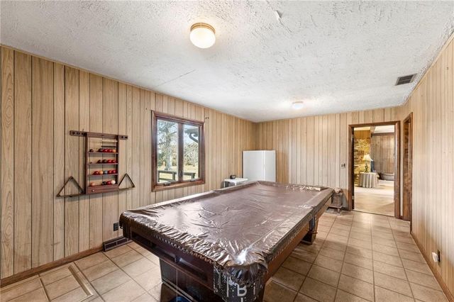 557 U.S. 75 Highway, Yates Center, KS 66783