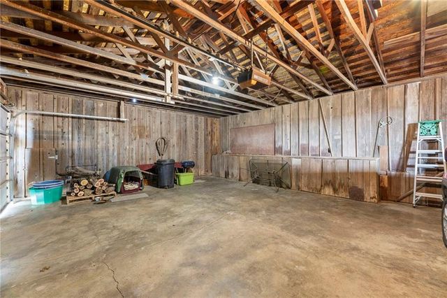 557 U.S. 75 Highway, Yates Center, KS 66783