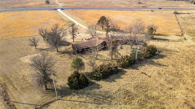 557 U.S. 75 Highway, Yates Center, KS 66783