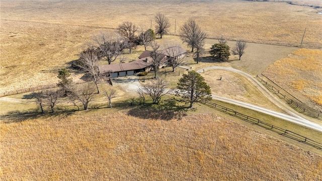 557 U.S. 75 Highway, Yates Center, KS 66783