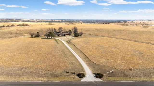 557 U.S. 75 Highway, Yates Center, KS 66783