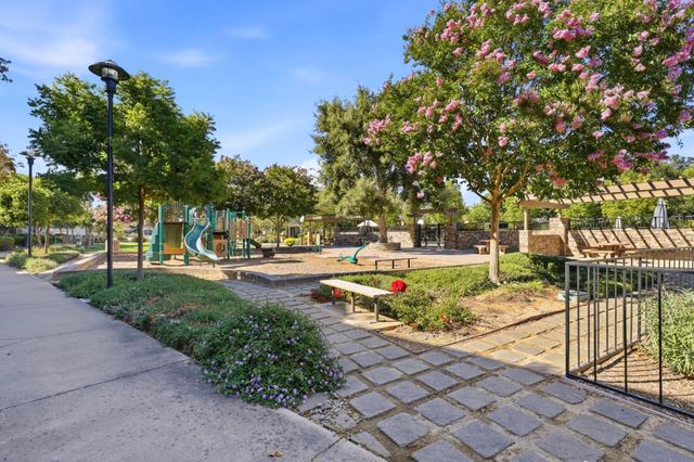 143 Sapphire Lane, Morgan Hill, CA 95037