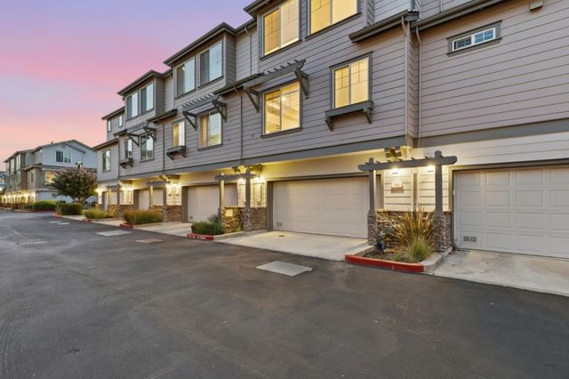 143 Sapphire Lane, Morgan Hill, CA 95037