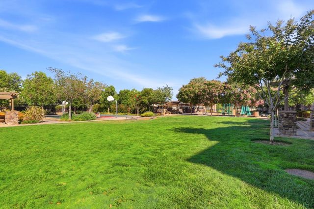143 Sapphire Lane, Morgan Hill, CA 95037