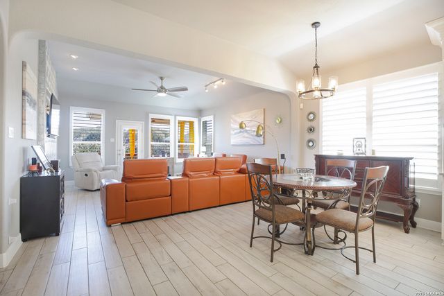 574 Calm Springs, San Antonio, TX 78260