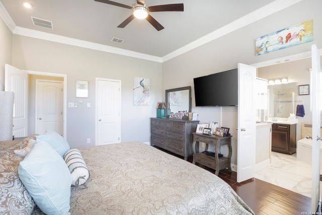 574 Calm Springs, San Antonio, TX 78260