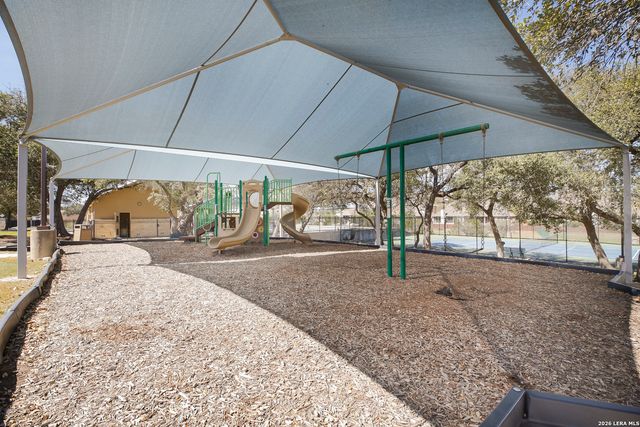 574 Calm Springs, San Antonio, TX 78260