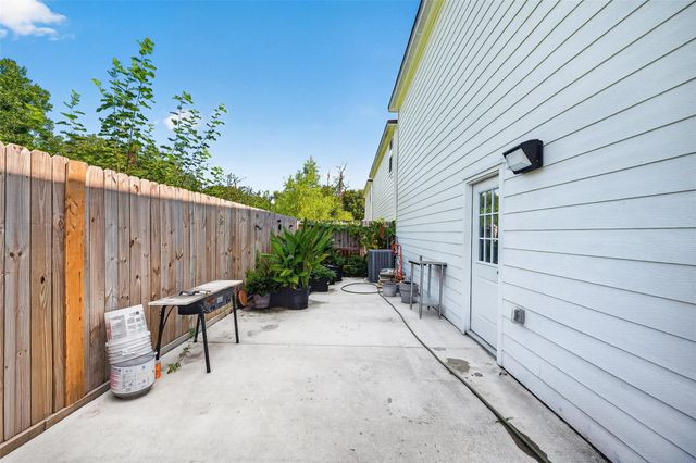 4815 Eastland Street, Houston, TX 77028