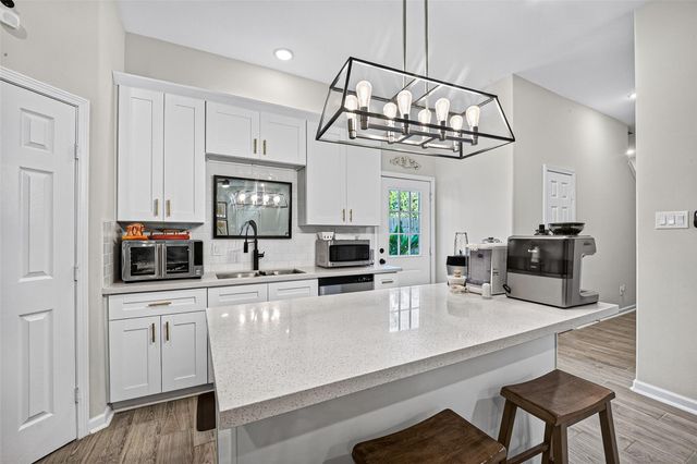 4815 Eastland Street, Houston, TX 77028