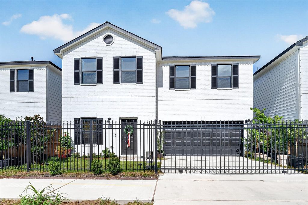 4815 Eastland Street, Houston, TX 77028