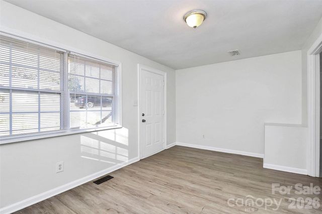 3315 Ross Avenue, Charlotte, NC 28208