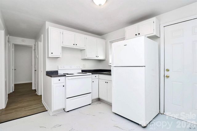 3315 Ross Avenue, Charlotte, NC 28208