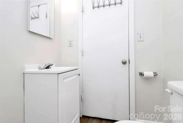 3315 Ross Avenue, Charlotte, NC 28208