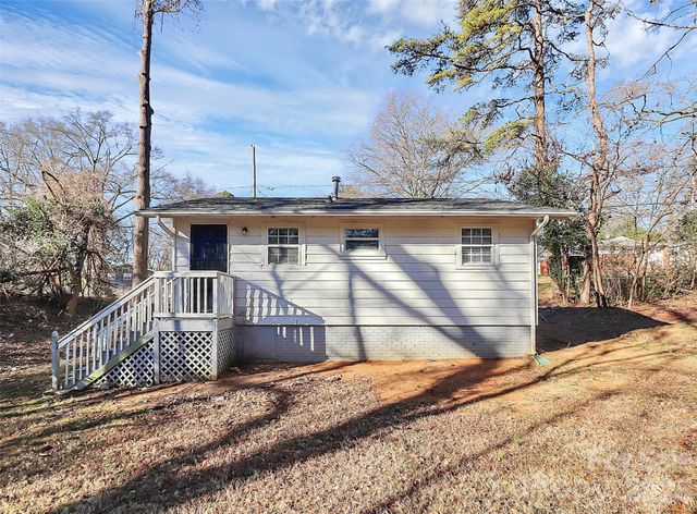 3315 Ross Avenue, Charlotte, NC 28208