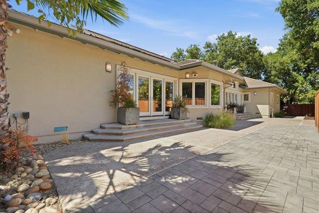 12468 Ted Avenue, Saratoga, CA 95070