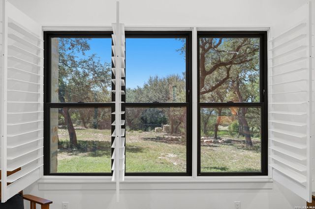 1117 Hidden Forest, Canyon Lake, TX 78133