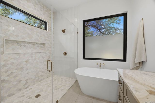 1117 Hidden Forest, Canyon Lake, TX 78133