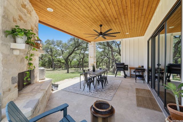 1117 Hidden Forest, Canyon Lake, TX 78133