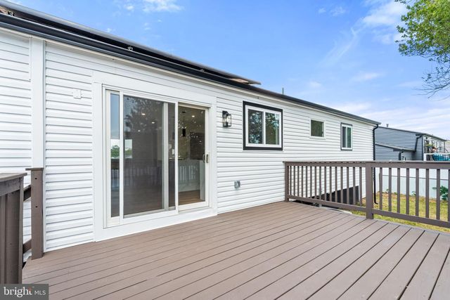 213 HOBART DR, Clementon, NJ 08021
