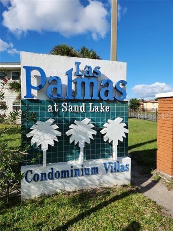 828 SKY LAKE CIRCLE B, Orlando, FL 32809
