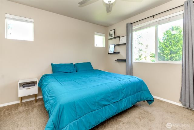 17609 146th Avenue E, Orting, WA 98360