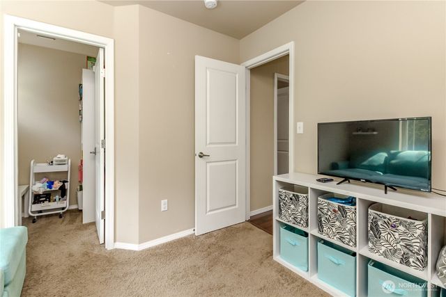 17609 146th Avenue E, Orting, WA 98360