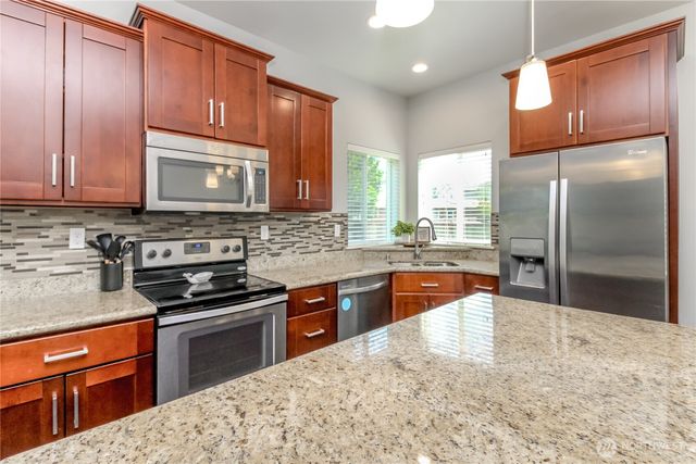 17609 146th Avenue E, Orting, WA 98360