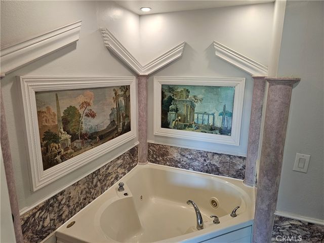 2825 Forest View Way, Carlsbad, CA 92008