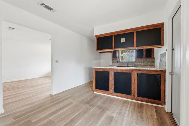 11404 Grant Street, Armona, CA 93202