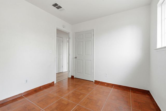 11404 Grant Street, Armona, CA 93202