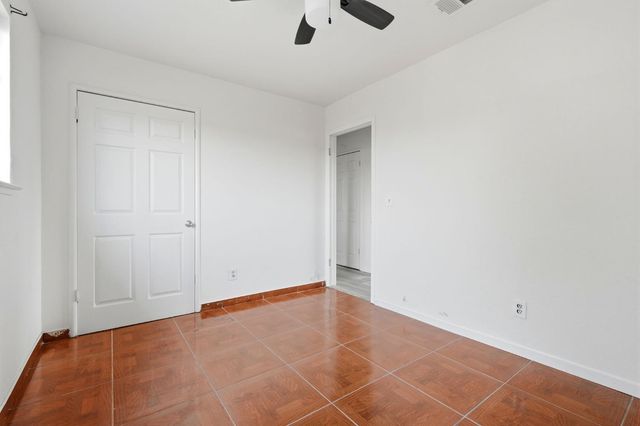 11404 Grant Street, Armona, CA 93202