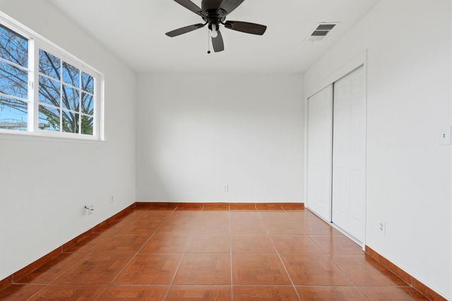 11404 Grant Street, Armona, CA 93202