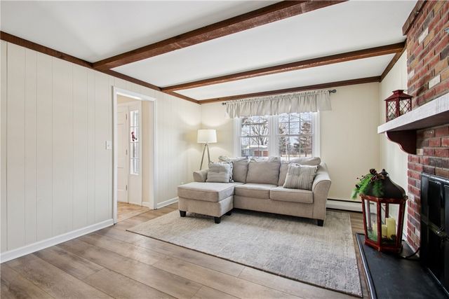 23 Farmcrest Drive, Rush, NY 14543