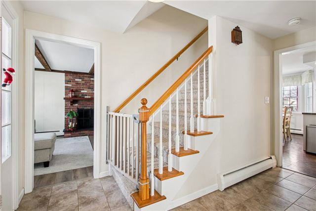 23 Farmcrest Drive, Rush, NY 14543