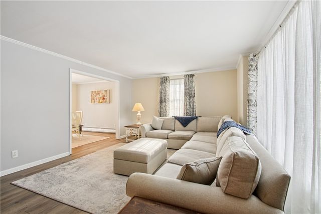 23 Farmcrest Drive, Rush, NY 14543