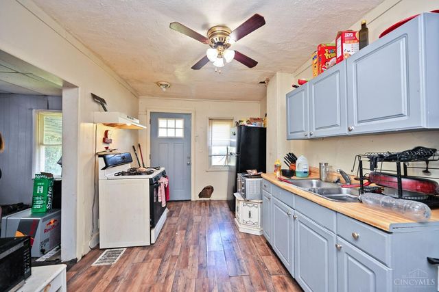 329 Stanley Avenue, Cincinnati, OH 45226