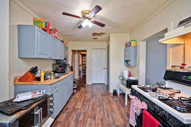 329 Stanley Avenue, Cincinnati, OH 45226