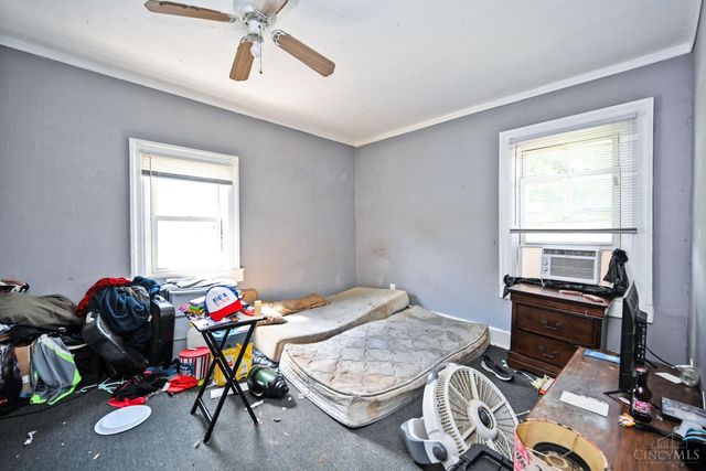 329 Stanley Avenue, Cincinnati, OH 45226