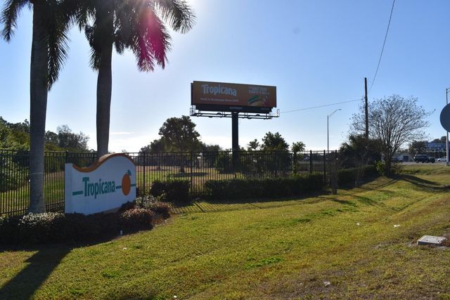 2115 9TH STREET E, Bradenton, FL 34208