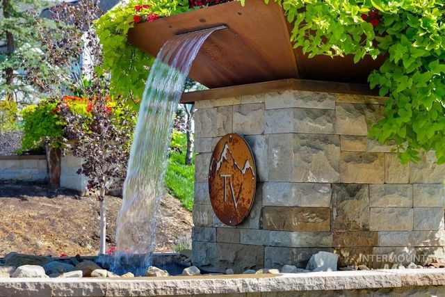 3443 N Harvest Moon Way, Eagle, ID 83616